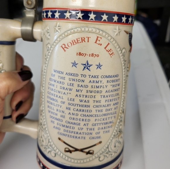 Patriotic Ceramic Beer Stein with Pewter Lid Robert E. Lee Limited Edition D0698 - Picture 6 of 15